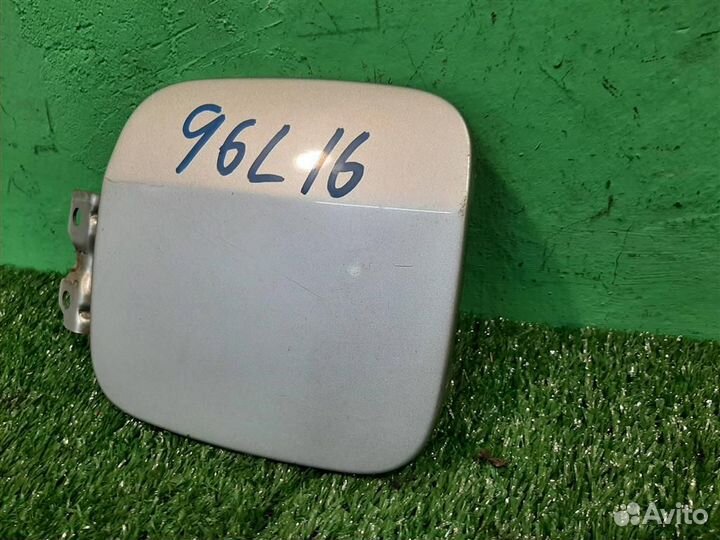 Лючок топливного бака Mitsubishi Space Star 2002