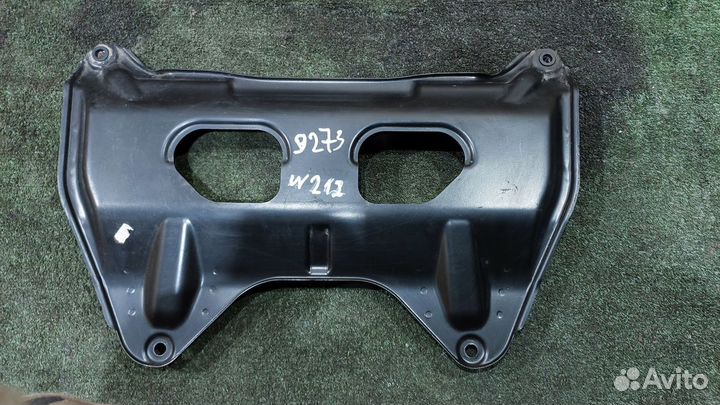 Защита рулевой рейки W212,C218,W204