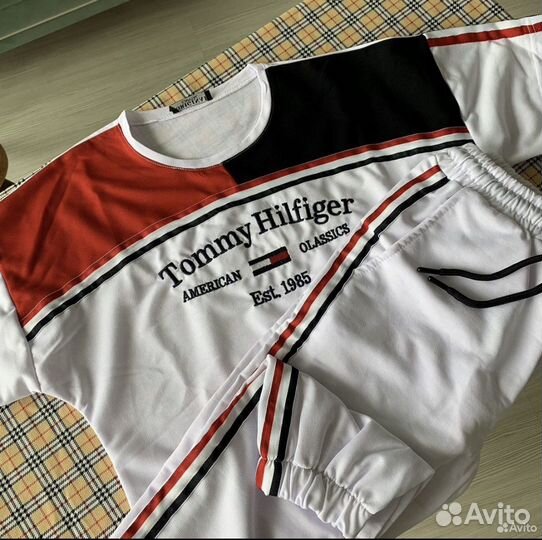 Костюм Tommу Halfiger