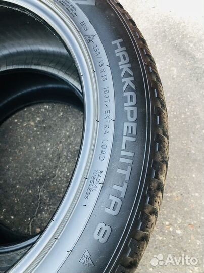 Nokian Tyres Hakkapeliitta 8 255/45 R18 103T