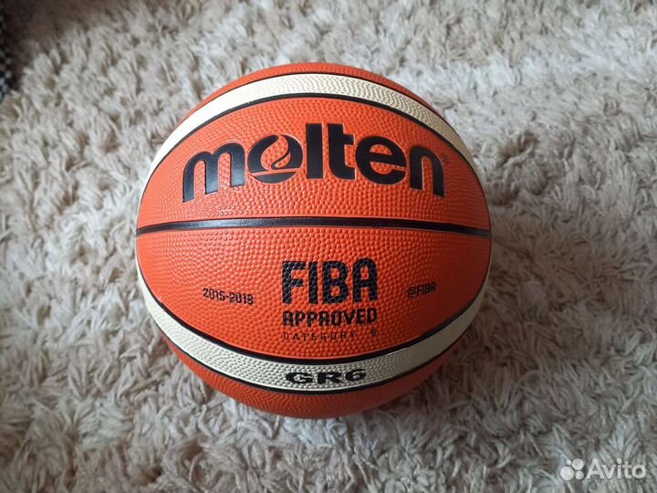 Баскетбольный мяч molten GR6