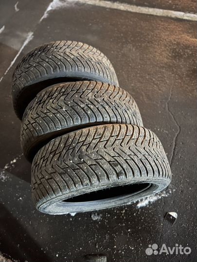 Nokian Tyres Hakkapeliitta 8 235/50 R17 100T
