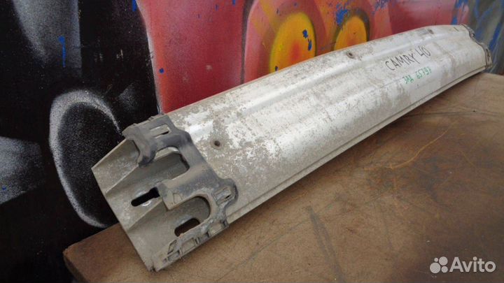 Усилитель заднего бампера Toyota Camry XV40