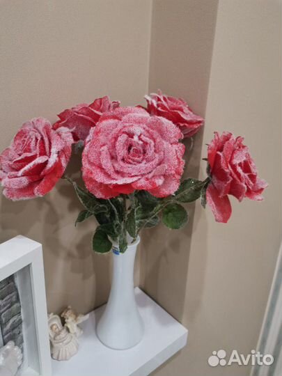 Цветы искусственные в вазе