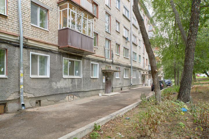 2-к. квартира, 42 м², 2/5 эт.