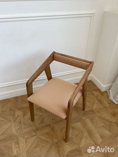 Стулья кухонные из дерева