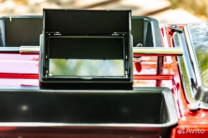 Карповый кораблик с разбрасывателем,камерой,GPS