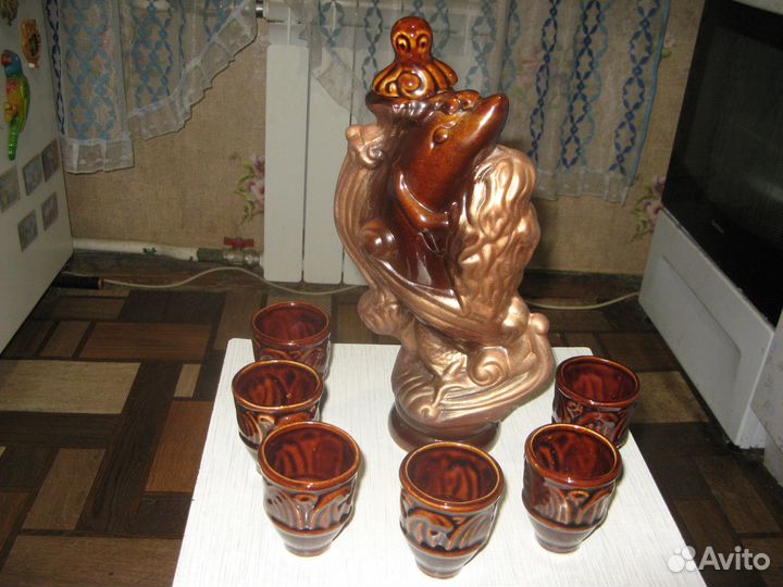 Графин СССР - керамический с рюмками 6шт