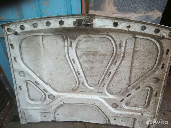 Капот москвич 2141