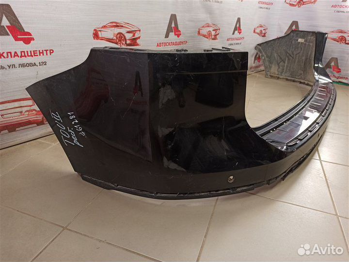 Бампер задний Volkswagen Touareg (2010 - 2018)