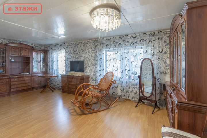 Дом 183,6 м² на участке 5,9 сот.