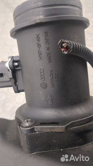 Корпус воздушного фильтра Volkswagen Phaeton, 2009