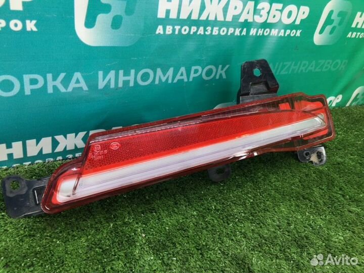 Фонарь в бампер задний правый Genesis Gv70 2020