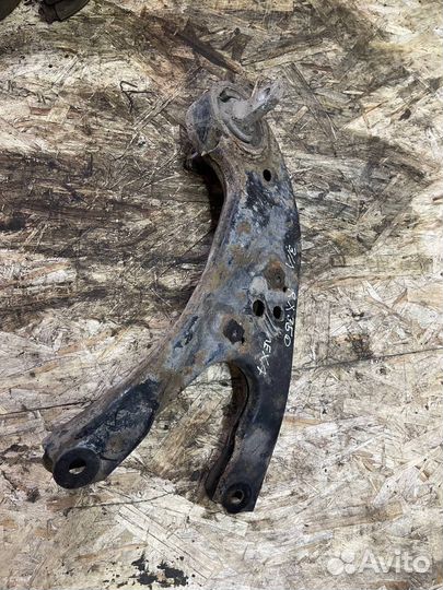 Рычаг задний левый правый Lexus rx3 09-15 al10