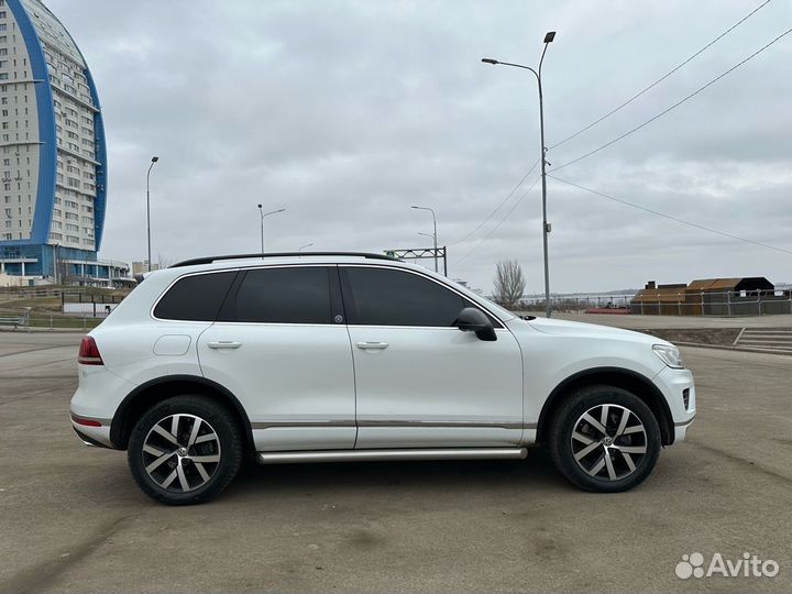 Volkswagen Touareg 3.0 AT, 2017, 180 000 км