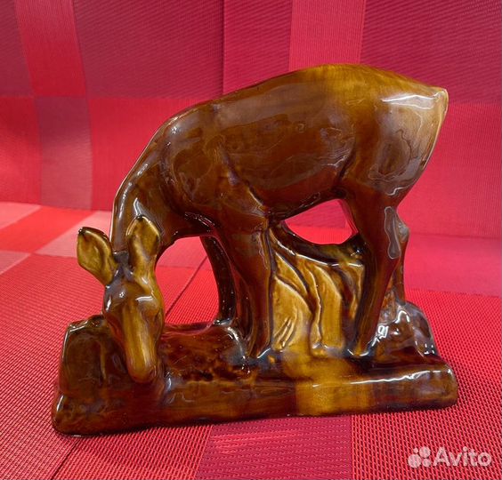 Статуэтка фарфоровая 