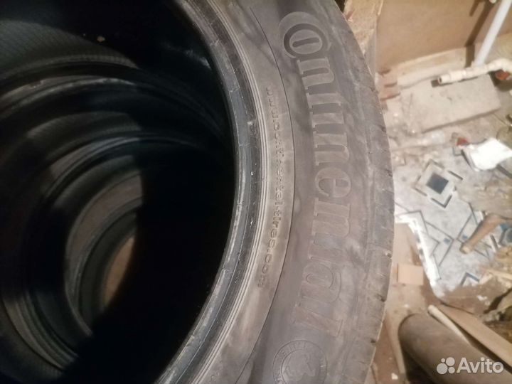 Continental ContiPremiumContact 225/55 R17