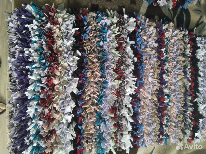 Коврик ручной работы