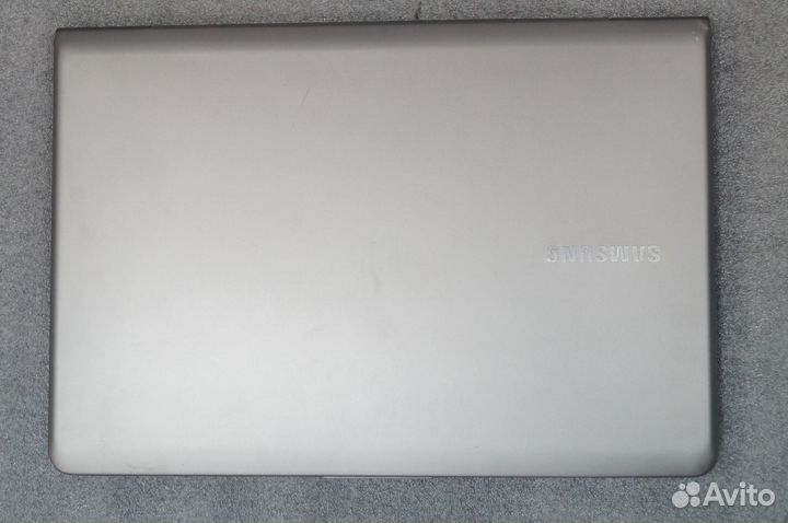 Samsung NP530U4B-S03RU