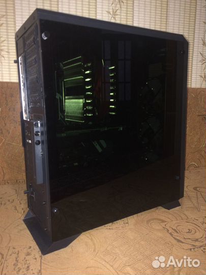 AMD Ryzen Threadripper 1950X 16CP 3.40 GHz мощьный