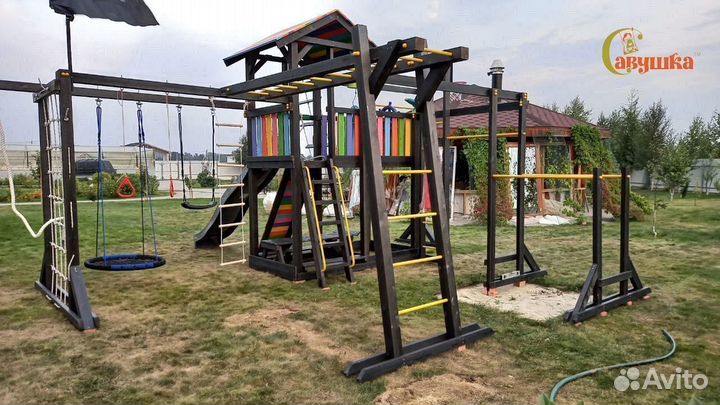 Спортивный комплекс боксерская груша брусья