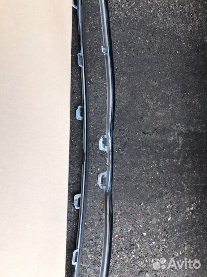 Рамка,окантовка решетки радиатора Skoda А7