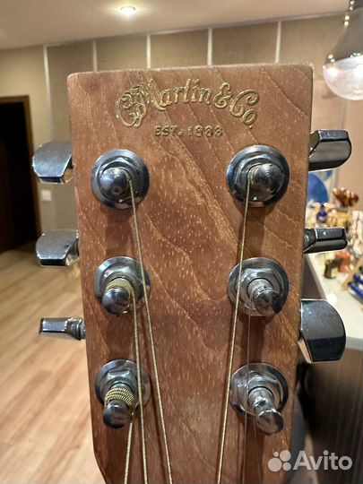 Гитара Martin guitars