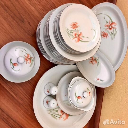 Столовый сервиз ГДР (26 предметов)