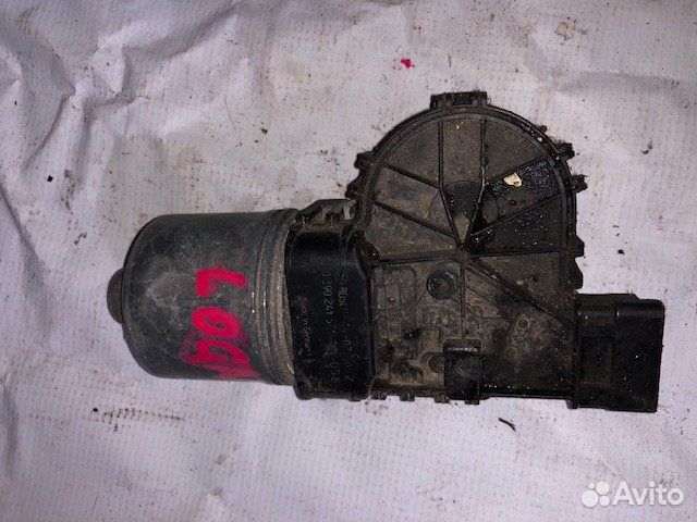 Мотор стеклоочистителя Renault Logan (2004-2015)