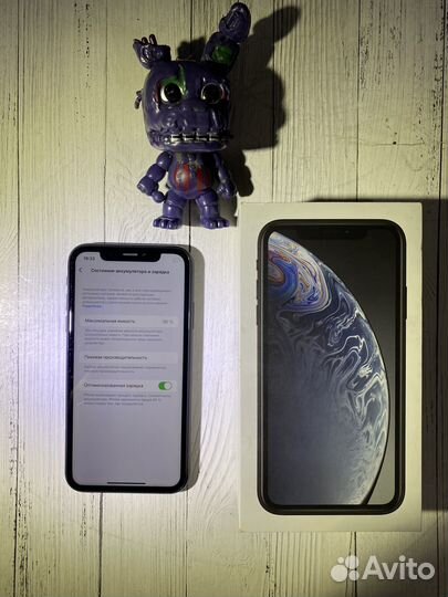 iPhone Xr, 64 ГБ