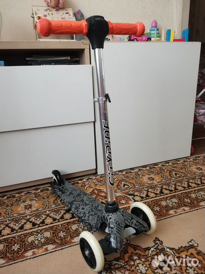 Самокат детский трехколесный бу