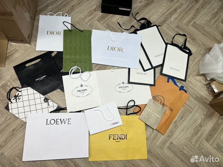 Пакеты и коробки брендовые