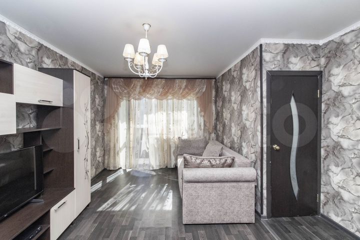 2-к. квартира, 43 м², 3/5 эт.