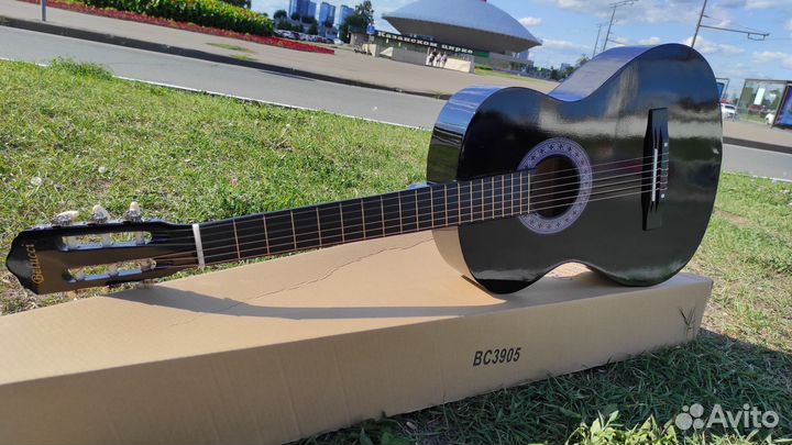 Классическая гитара