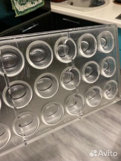 Поликарбонатная форма для шоколада