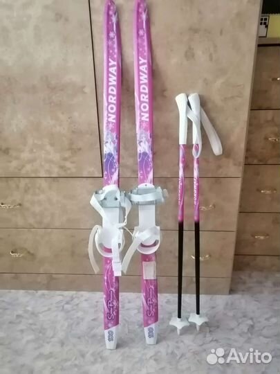 Беговые лыжи