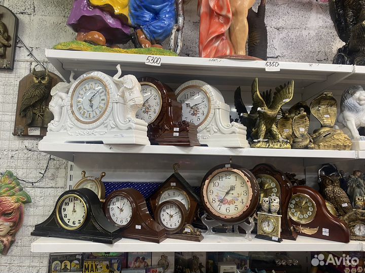 Часы интерьерные настольные