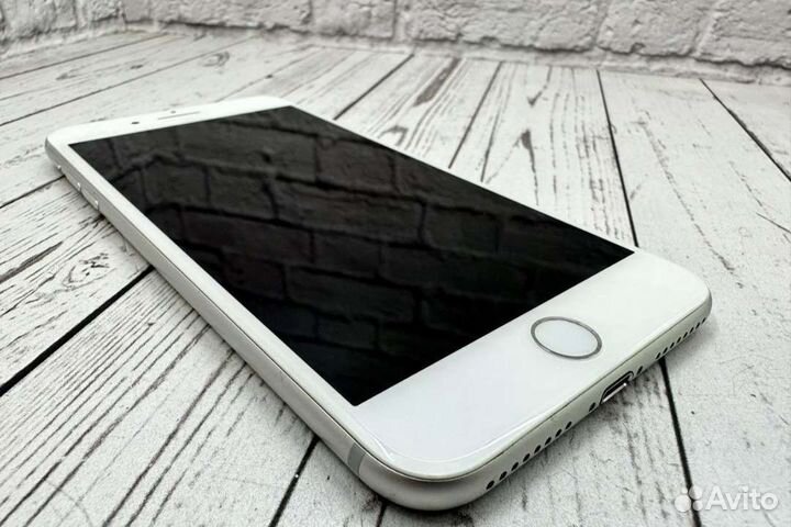 iPhone 7 Plus, 32 ГБ