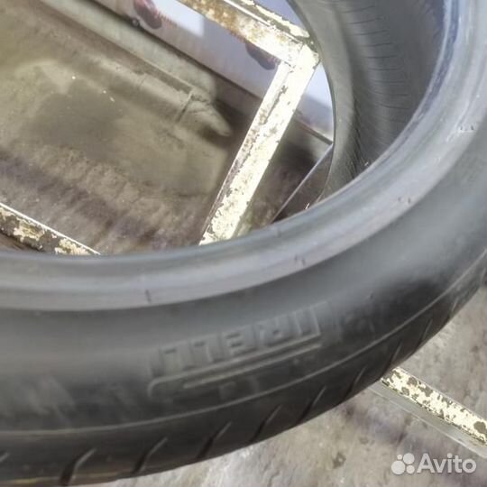 Pirelli P Zero 235/45 R20