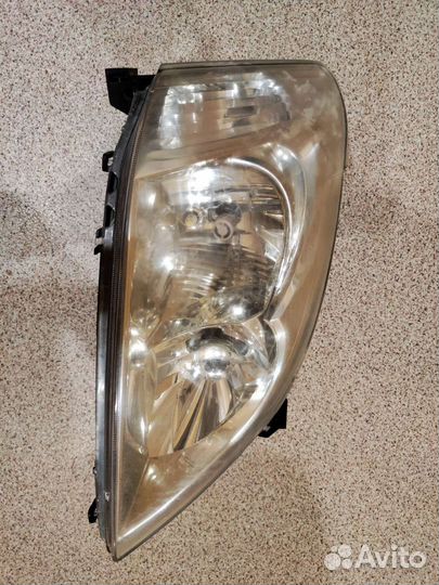 Фара правая передняяtoyota corolla 120 2003