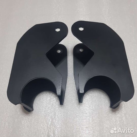 Кронштейн задн амортизатора G-klasse Гелендваген