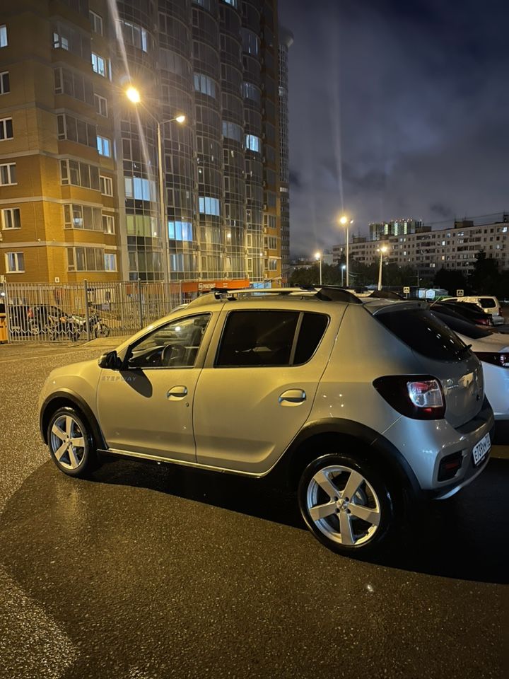 Renault Sandero Stepway: фото владельца
