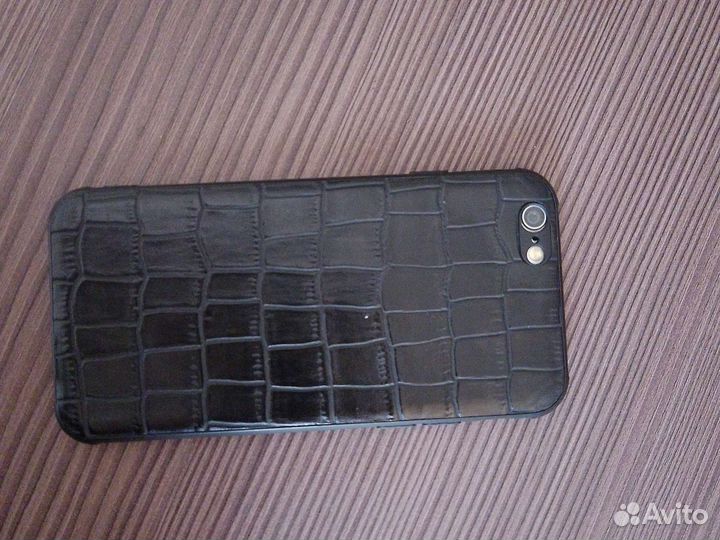 Телефон iPhone 6