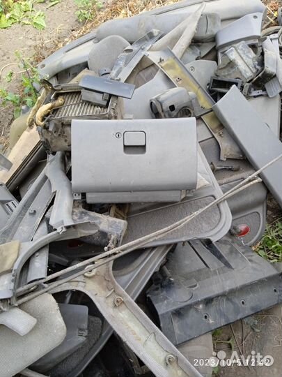 Пластик салона Мазда 626