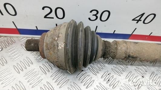 Привод передний правый volkswagen passat B6 (LDN11