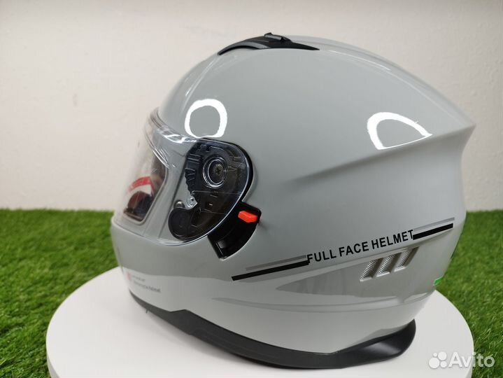 Шлем для мотоцикла-закрытый. С двойным визором