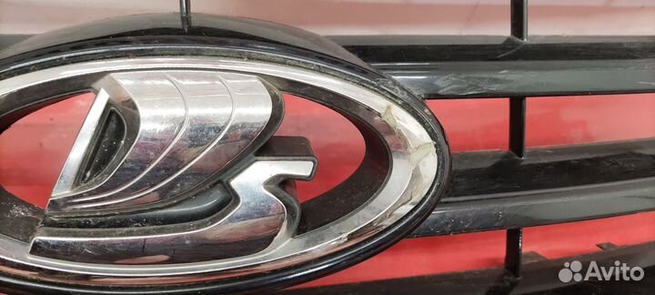 Решетка радиатора LADA Vesta Cross