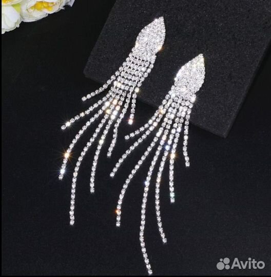 Женские длинные серьги с кисточками