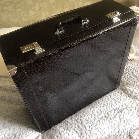 Набор кастрюль