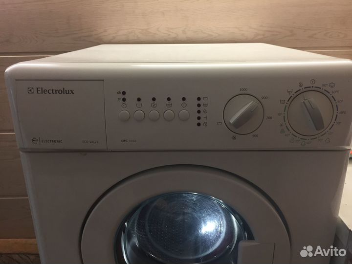 Стиральная машина Electrolux EWC 1050